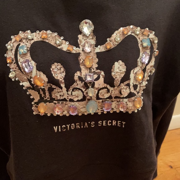 EUC VTG Victoria’s Secret very rare sweater queen bling - Picture 3 of 7